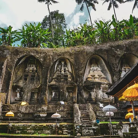 Emana Wedari Villas